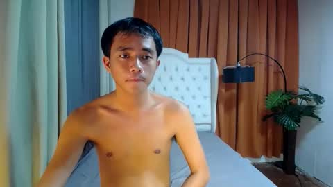 Snapshot of raindrop_cummmer chatting on 03/08/26, 12:09 rain online show from 03/08/26, 12:09