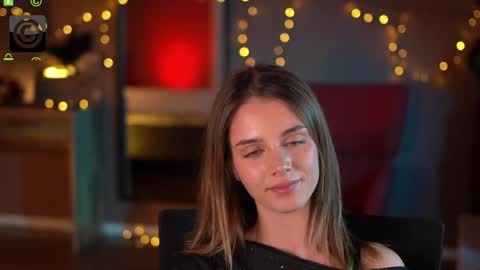 Raisa online show from 12/13/25, 07:53