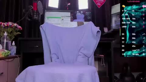 Laura online show from 06/24/26, 02:21
