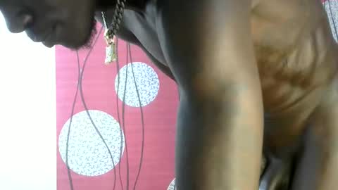 Snapshot of rakeem_1_ chatting on 05/19/26, 10:21 rakeem 1 online show from 05/19/26, 10:21