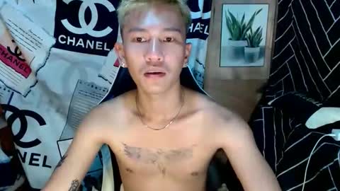 Snapshot of ralfhuge24 chatting on 09/29/25, 08:02 ralfhuge24 online show from 09/29/25, 08:02