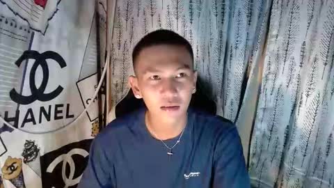 Snapshot of ralfhuge24 chatting on 01/17/26, 09:03 ralfhuge24 online show from 01/17/26, 09:03