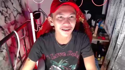 Snapshot of ralfhuge24 chatting on 02/08/26, 02:20 ralfhuge24 online show from 02/08/26, 02:20