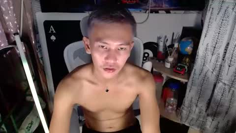 Snapshot of ralfhuge24 chatting on 03/06/26, 02:08 ralfhuge24 online show from 03/06/26, 02:08