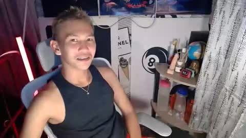 Snapshot of ralfhuge24 chatting on 03/22/26, 01:14 ralfhuge24 online show from 03/22/26, 01:14