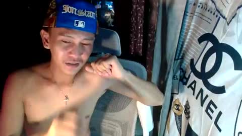 ralfhuge24 online show from 06/25/26, 11:31