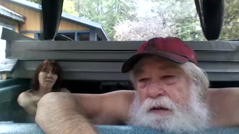 Snapshot of ralphiemonroe chatting on 12/18/25, 11:11 67 and 21 couple online show from 12/18/25, 11:11