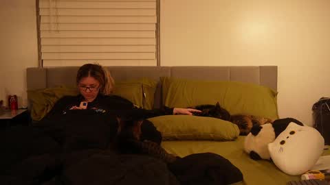 Rami online show from 02/18/25, 07:54