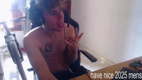 Ramiro online show from 12/31/24, 05:18