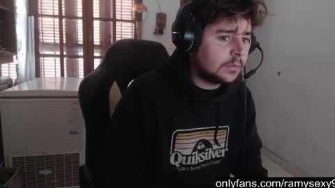 Snapshot of ramisexyloveyou chatting on 06/17/26, 03:46 Ramiro online show from 06/17/26, 03:46