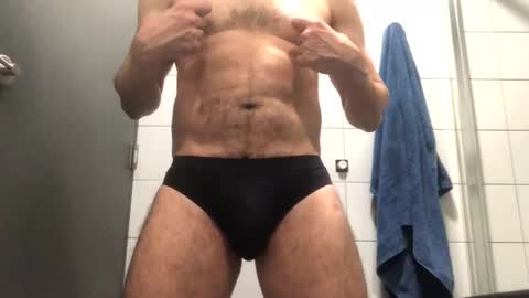 Snapshot of ramix95 chatting on 02/22/25, 08:20 ramix95 online show from 02/22/25, 08:20