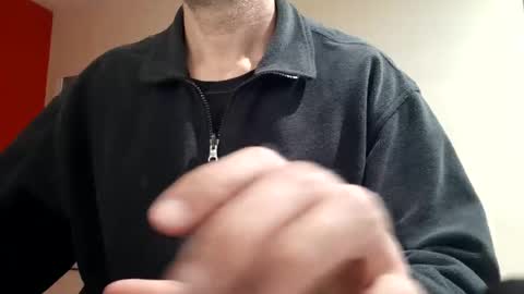 Snapshot of ramix95 chatting on 11/17/25, 04:57 ramix95 online show from 11/17/25, 04:57