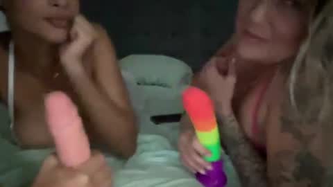 Mamakel online show from 11/14/25, 01:59