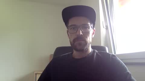 Snapshot of ramler0815 chatting on 05/08/26, 12:10 ramler0815 online show from 05/08/26, 12:10