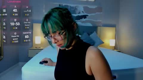 Snapshot of ramonaa_gold chatting on 11/21/25, 02:10 Ramona online show from 11/21/25, 02:10