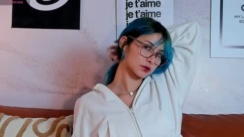 Snapshot of ramonaa_gold chatting on 01/15/26, 02:38 Ramona online show from 01/15/26, 02:38