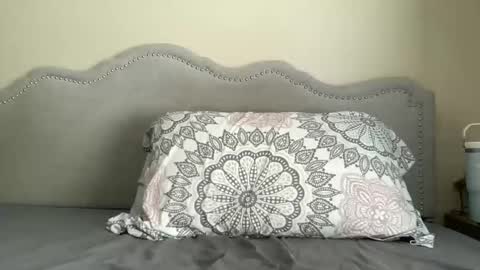 Snapshot of ramonajas chatting on 01/01/25, 05:44 RamonaJ online show from 01/01/25, 05:44