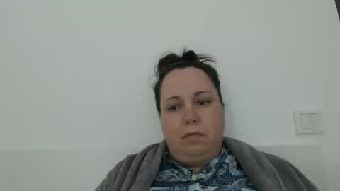 Snapshot of ramosjan chatting on 12/14/25, 05:18 Rachel Gabrini online show from 12/14/25, 05:18