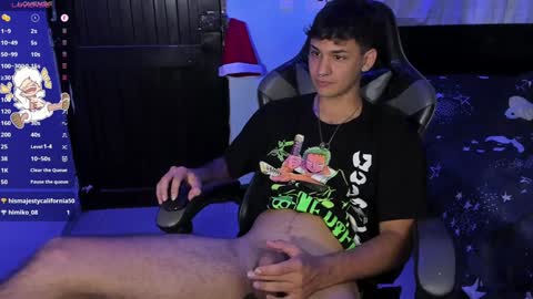 Snapshot of randallstone chatting on 12/21/24, 05:40 A independent Model online show from 12/21/24, 05:40