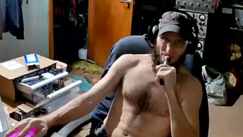 Randall online show from 09/10/25, 01:38