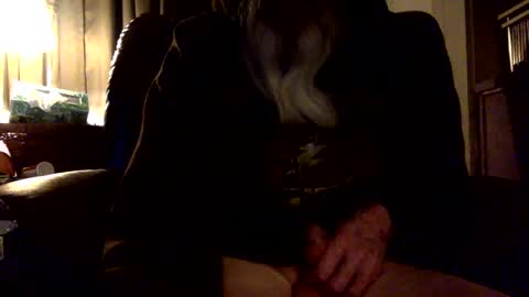 Snapshot of rando56 chatting on 02/14/25, 11:53 Randy online show from 02/14/25, 11:53