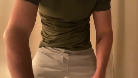 Snapshot of randomdude5950 chatting on 01/22/25, 05:59 randomdude5950 online show from 01/22/25, 05:59