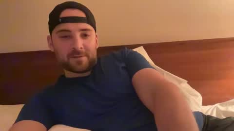 Snapshot of randomdude5950 chatting on 03/10/25, 04:49 randomdude5950 online show from 03/10/25, 04:49