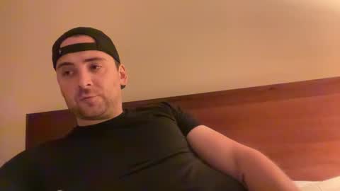 Snapshot of randomdude5950 chatting on 09/19/25, 12:56 randomdude5950 online show from 09/19/25, 12:56