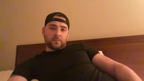 Snapshot of randomdude5950 chatting on 02/02/26, 05:06 randomdude5950 online show from 02/02/26, 05:06