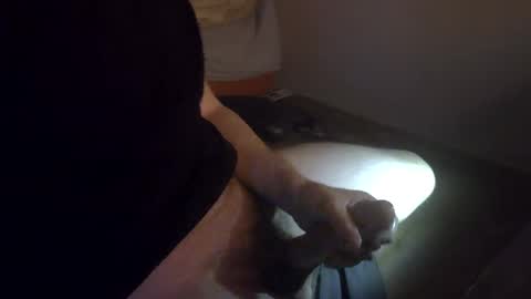 randomlucifer30 online show from 09/12/25, 12:33