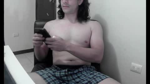 Snapshot of randomzombie chatting on 04/01/26, 11:11 randomzombie online show from 04/01/26, 11:11