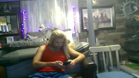 Snapshot of randybater8in chatting on 06/18/26, 05:30 Randy8inbater online show from 06/18/26, 05:30