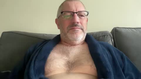 Snapshot of randyboyandy chatting on 11/04/25, 08:13 randyboyandy online show from 11/04/25, 08:13