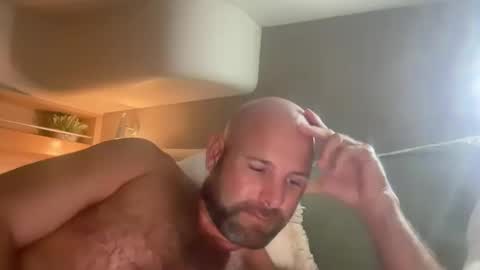 Snapshot of ransguy chatting on 11/06/25, 01:45 ransguy online show from 11/06/25, 01:45