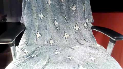 Snapshot of rapaces49 chatting on 03/18/26, 03:59 Raptor online show from 03/18/26, 03:59