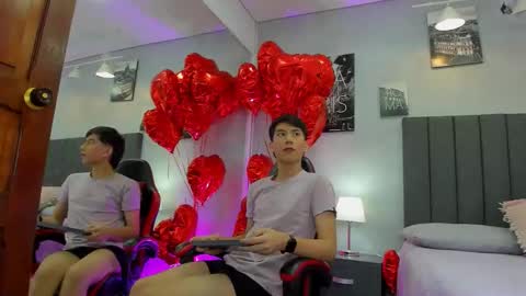 Raphael Nyon online show from 02/24/26, 03:37