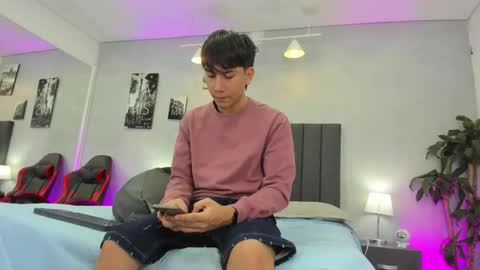 Raphael Nyon online show from 03/04/26, 03:23