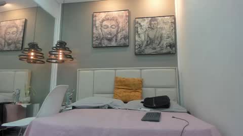 Raphael Nyon online show from 03/08/26, 03:21