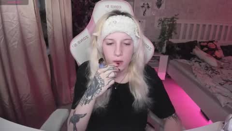 Rapunzel online show from 11/13/25, 01:32