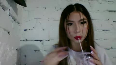 Snapshot of raquel2411 chatting on 02/22/26, 01:07 raquel2411 online show from 02/22/26, 01:07