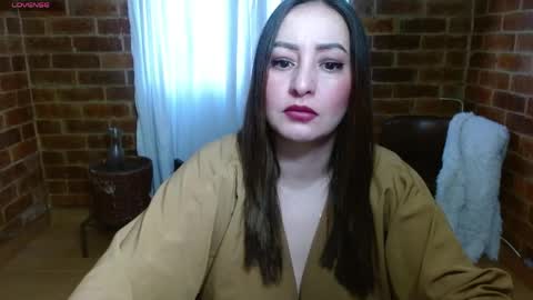 Raquel online show from 04/30/26, 10:54