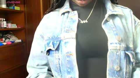 Raquel online show from 10/03/25, 12:24