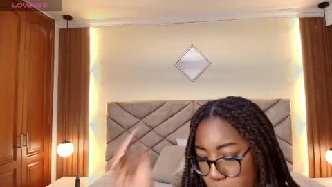 Raquel online show from 04/28/26, 12:21
