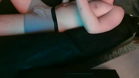 Snapshot of rasa15 chatting on 01/08/25, 12:28 rasa15 online show from 01/08/25, 12:28