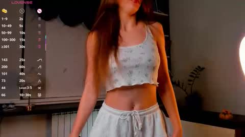 Nicole online show from 11/27/25, 11:01