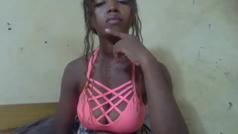 Snapshot of rasoanirinaa chatting on 04/25/26, 10:18 rasoanirinaa online show from 04/25/26, 10:18
