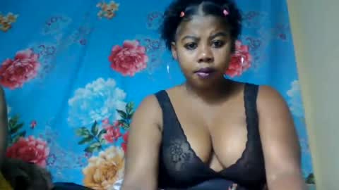 Snapshot of rasoavelo chatting on 07/25/26, 09:07 rasoavelo online show from 07/25/26, 09:07