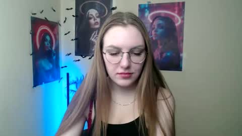 raspberry0101 online show from 11/16/25, 07:36