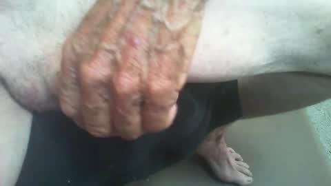 Snapshot of rattcatt chatting on 02/21/25, 01:00 rattcatt online show from 02/21/25, 01:00