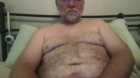 Snapshot of rattoy19 chatting on 07/20/26, 02:08 Rattoy online show from 07/20/26, 02:08